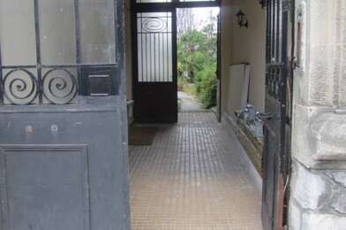 Appartement 2 pièces 1050 €