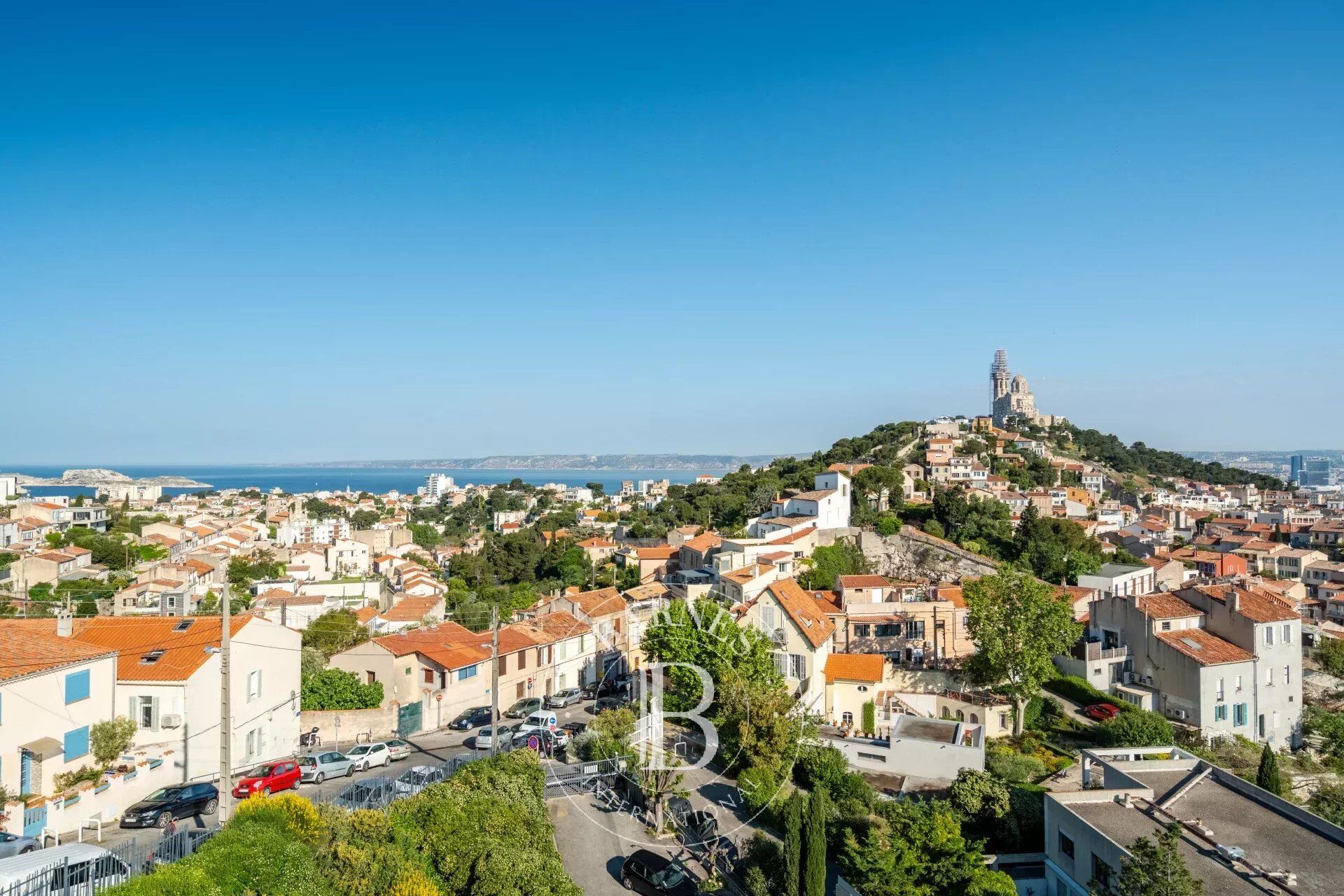 Appartement  T5 à louer Marseille 8eme 13008