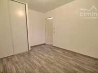 LOCATION POISAT : APPARTEMENT T2 AVEC TERRASSE ET GARAGE — photo 3