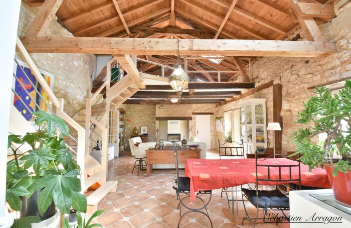 Maison de caractère à vendre 5 pièces  (47) — photo 3