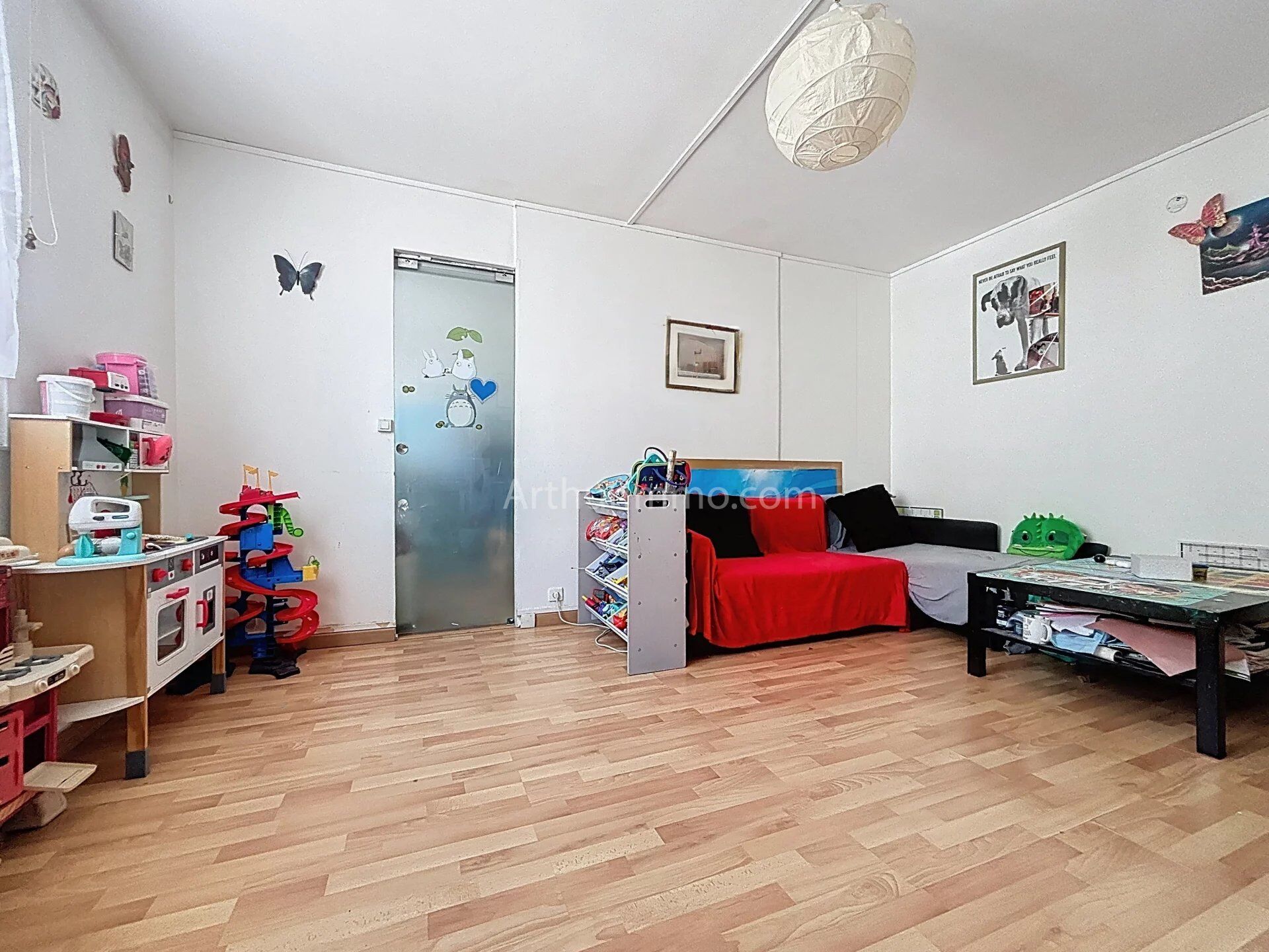Appartement 3 pièces 53 m² · à Valenton · 53 m² · 135 000 €