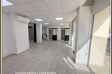 Commerce 3 pièces 87000 €