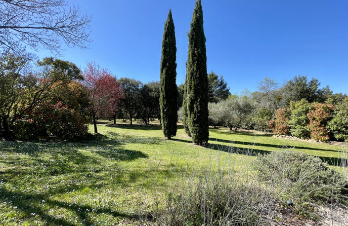 Mas du XIXème à vendre 10 pièces JOUQUES (13) — photo 4