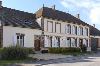Maison 14 pièces 598500 €