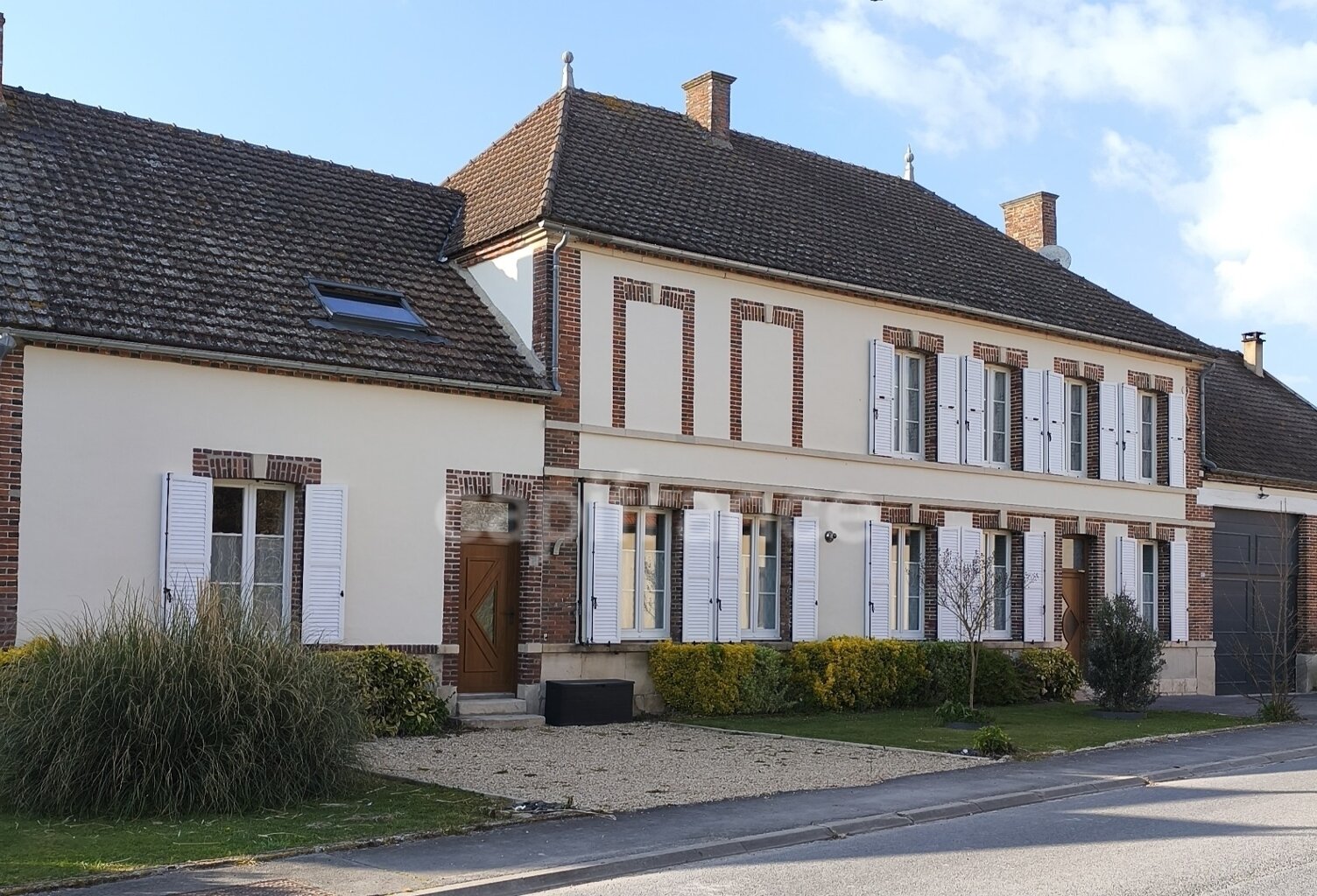 ✨ RARE À LA VENTE – Propriété d’exception avec piscine et fort potentiel ✨ — photo 1