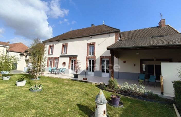✨ RARE À LA VENTE – Propriété d’exception avec piscine et fort potentiel ✨ — photo 4