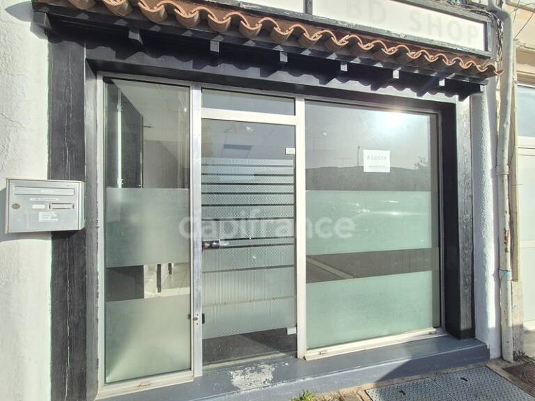 Local commercial/bureau à vendre SAUJON (17) — photo 1