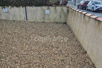 Garage  28500 €