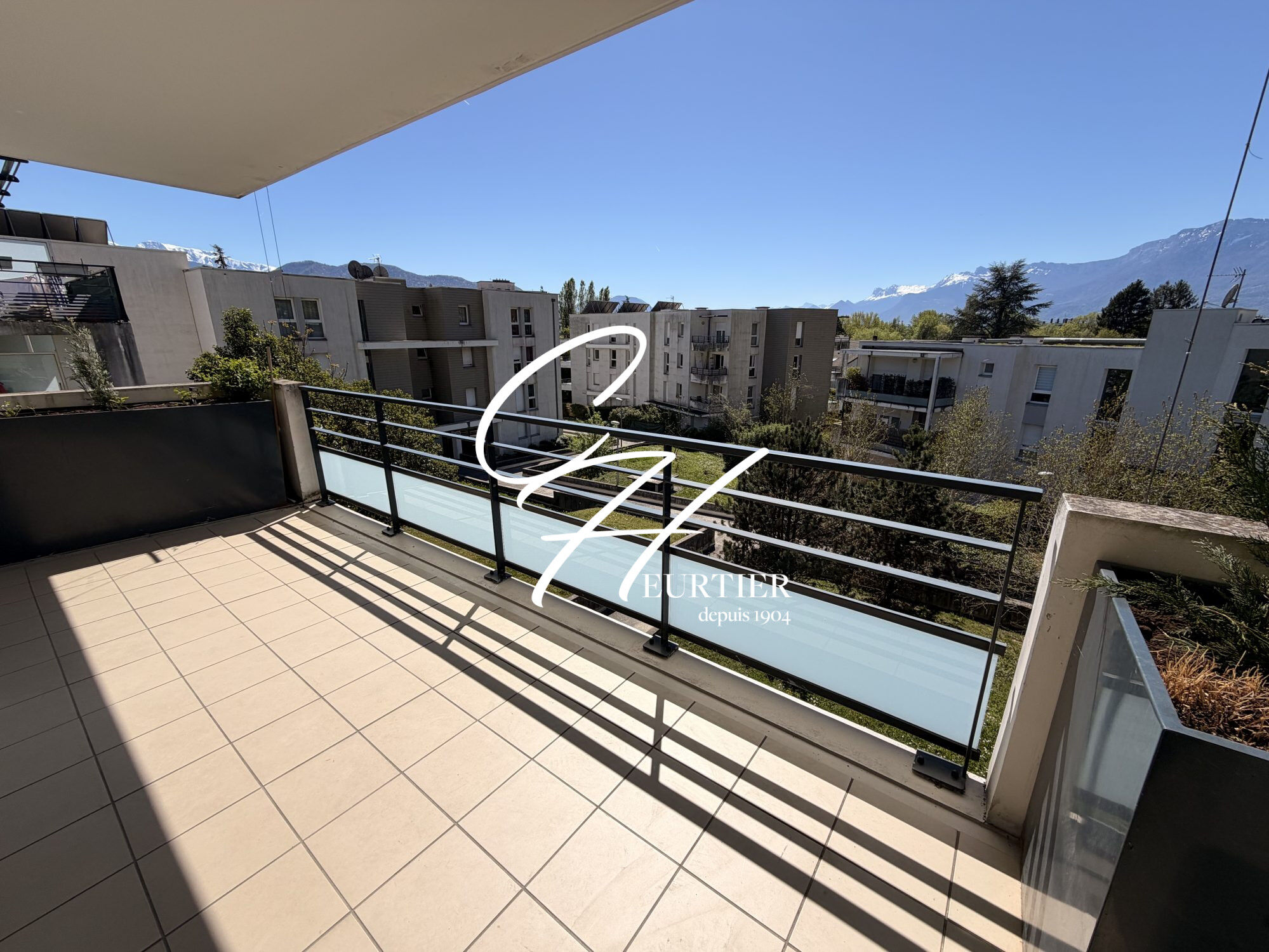 Appartement  T4 à louer Meylan 38240