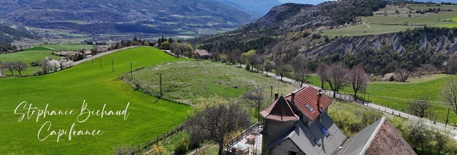 Maison 9 Pièces 221 m² à vendre à Jarjayes (05130)