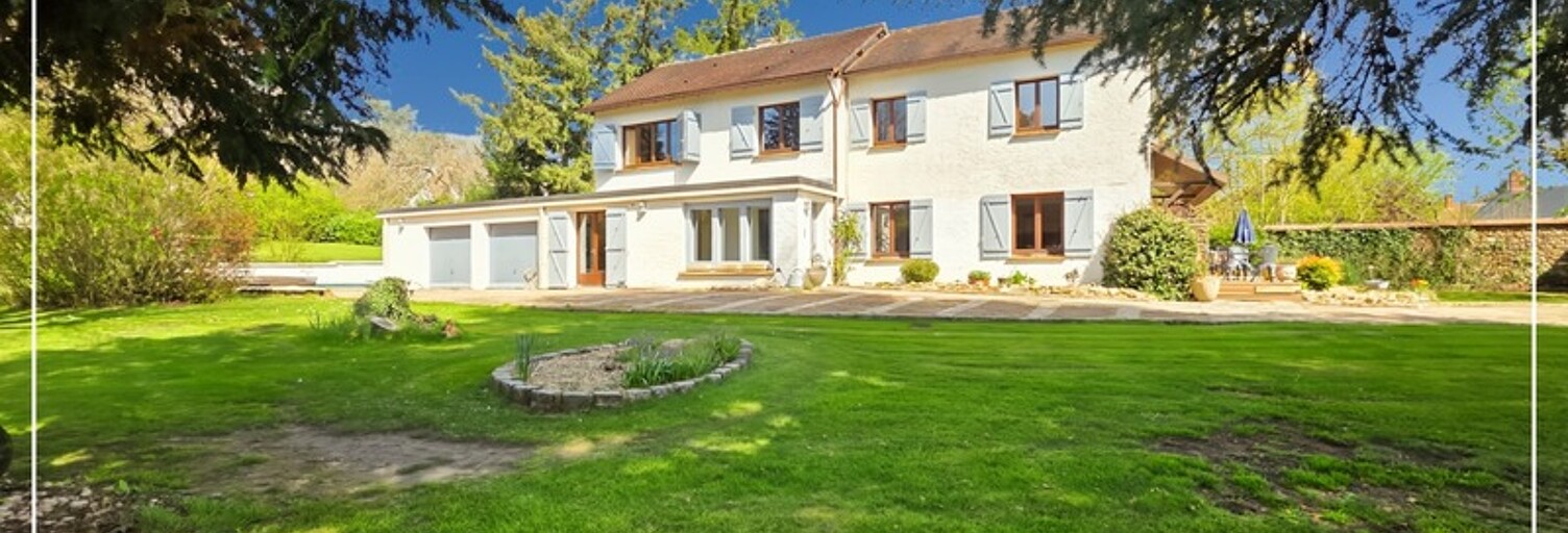 Maison 8 Pièces 220 m² à vendre à Hermeray (78125)