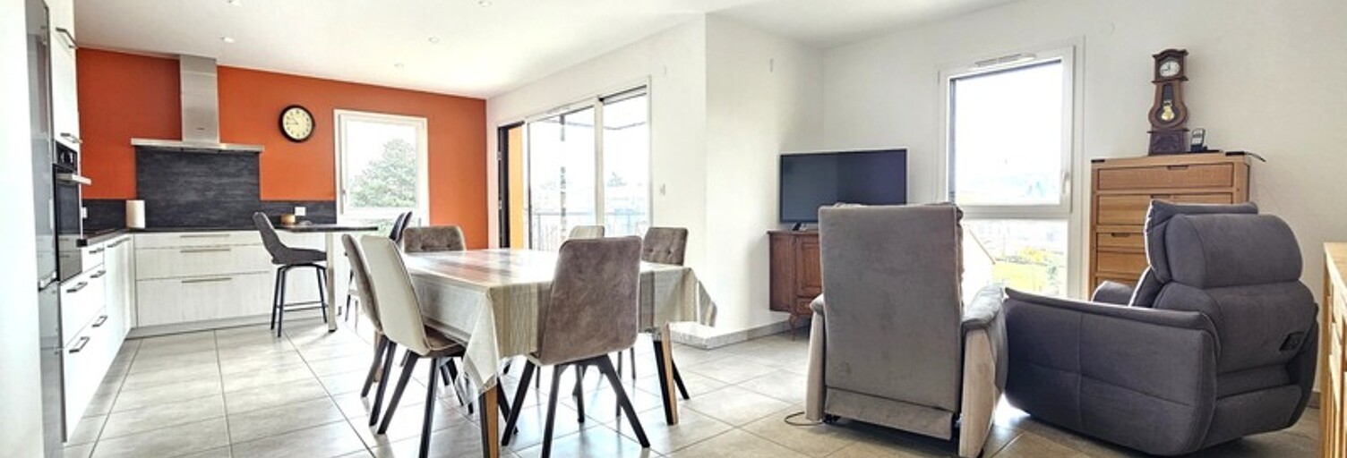 Appartement 3 Pièces 81 m² à vendre à Panissières (42360)