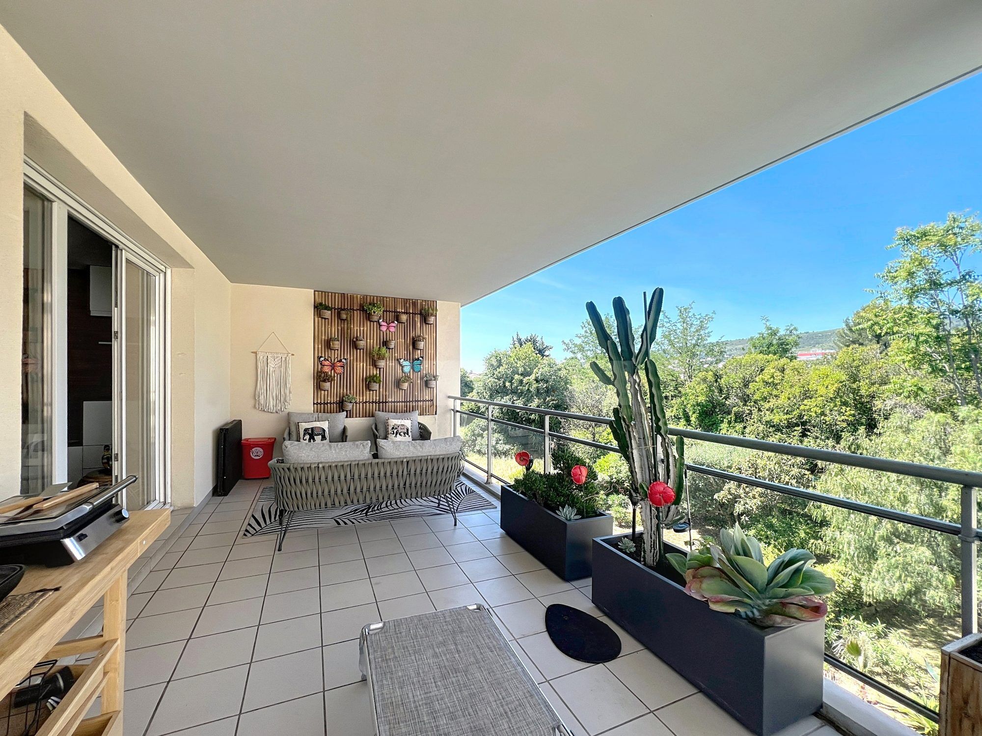 Agence immobilière de Sajatim