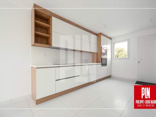MAISON FAMILIALE NEUVE AVEC 5 CHAMBRES, GARAGE ET JARDIN CLÉ EN MAIN — photo du bien