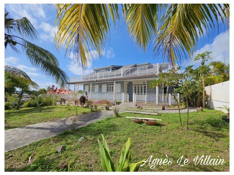 Villa Familiale avec son Appartement — photo 1