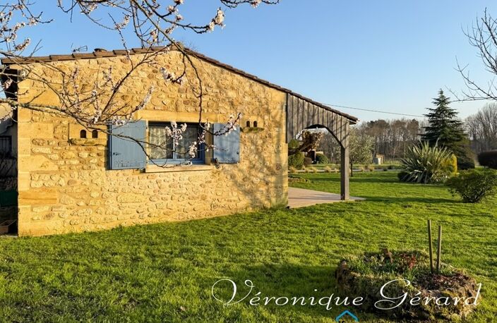 Maison de 134 m² de plain-pied, en pierre, sur plus de 5880 m² — photo 4