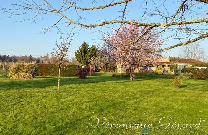 Maison de 134 m² de plain-pied, en pierre, sur plus de 5880 m² — photo 5