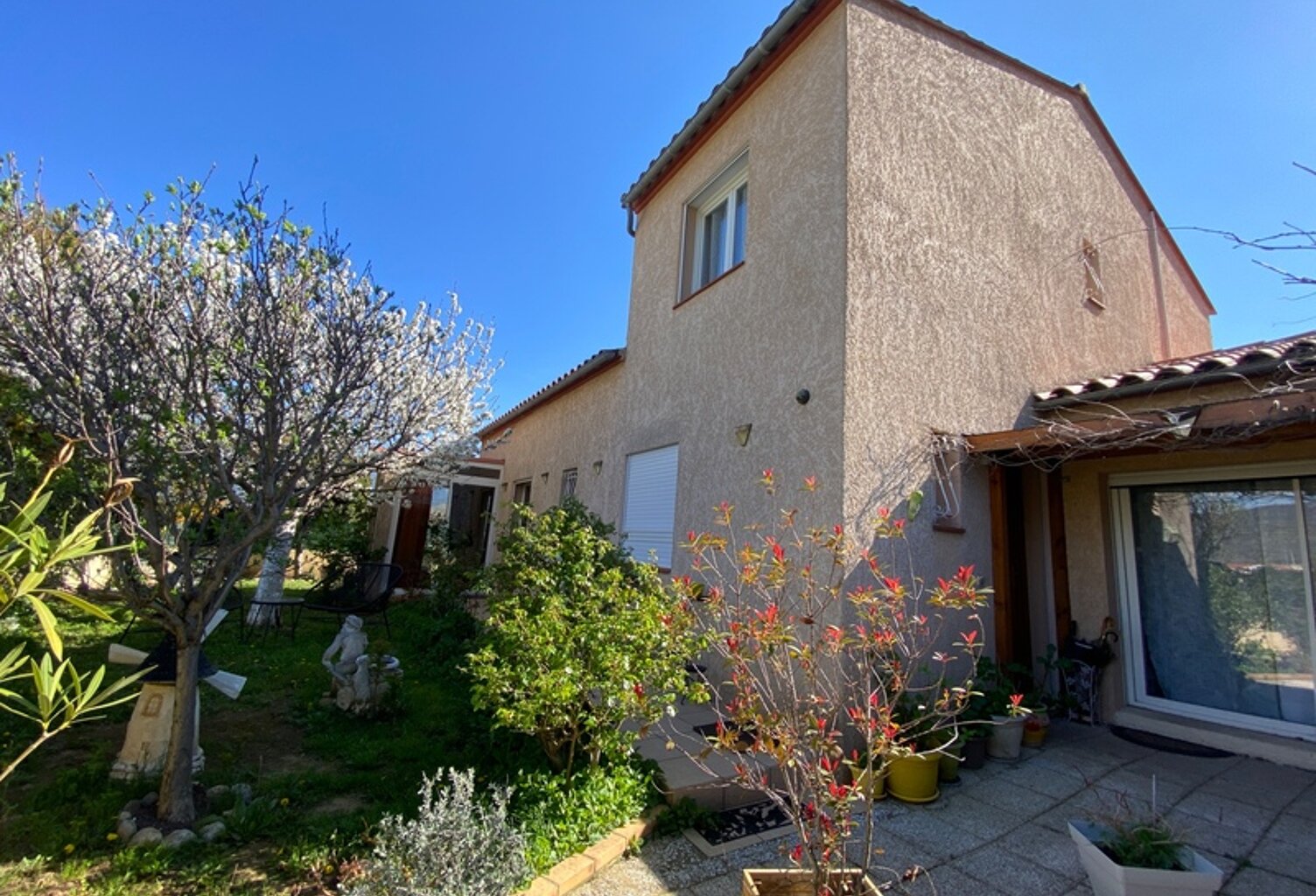 Dpt Pyrénées Orientales (66), à vendre PRADES maison 5 pièces 98 m² sur terrain 454 m² terrasse piscine — photo 1