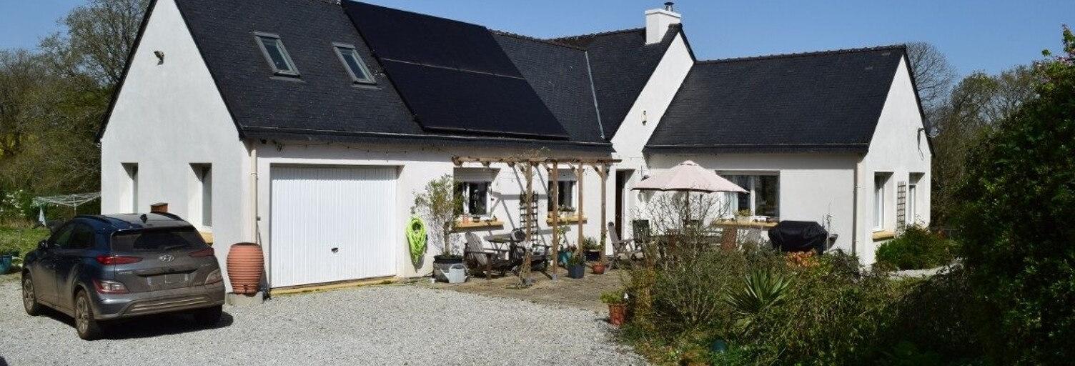 Maison 5 Pièces 145 m² à vendre à Landeleau (29530)