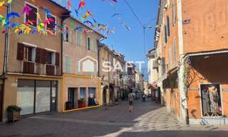 Commerce 4 Pièces 150 m² à louer à Embrun (05200)