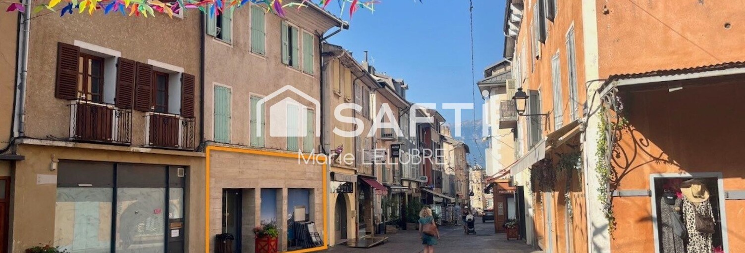 Commerce 4 Pièces 150 m² à louer à Embrun (05200)