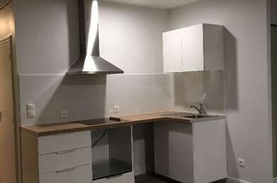 Appartement 3 pièces 704 €