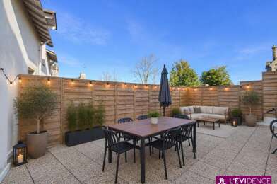 Appartement 3 pièces 267750 €