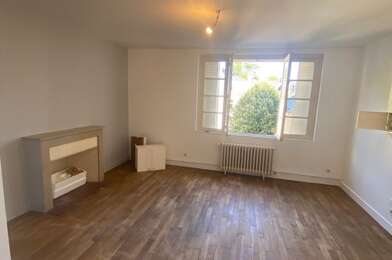 Appartement 2 pièces 700 €