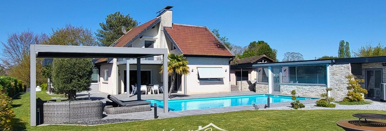 Maison 7 Pièces 202 m² à vendre à Bans (39380)