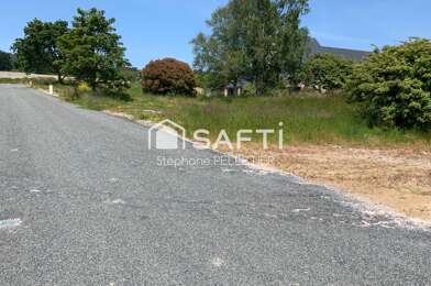 Terrain  127000 €
