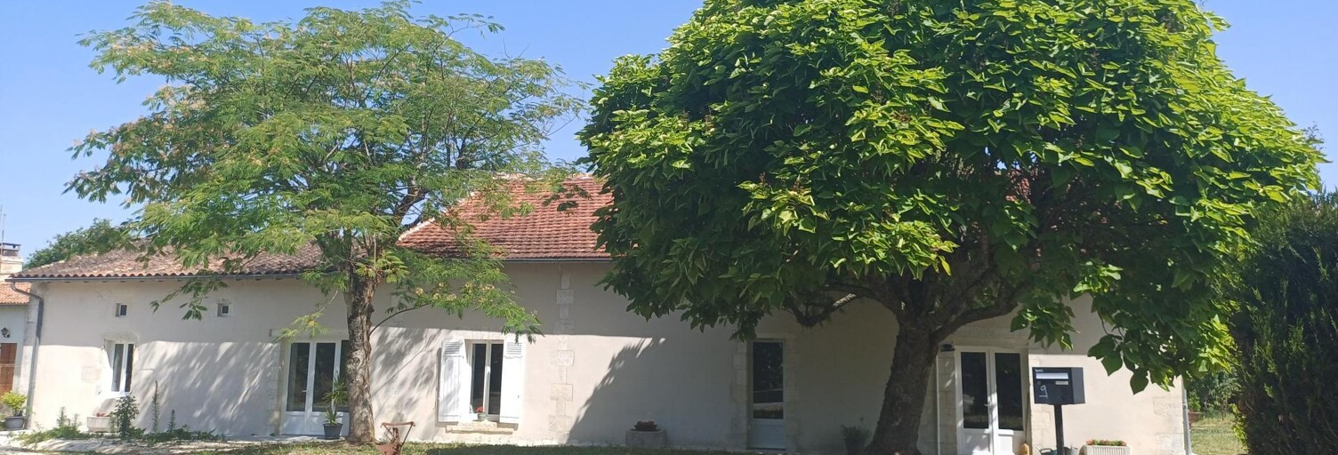 Maison 6 Pièces 172 m² à vendre à Brie-sous-Chalais (16210)