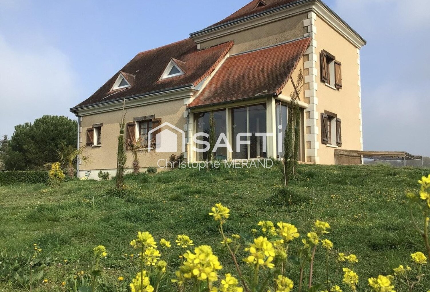 Belle maison familiale à 10 min du centre de Chatellerault — photo 1