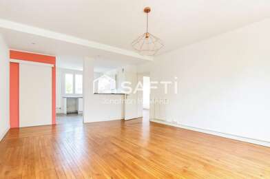 Appartement 4 pièces 227850 €