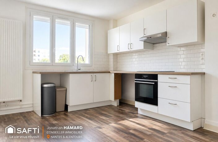 Procé  boulevard des Anglais : un appartement tourné vers l'extérieur — photo 5