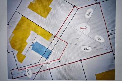 Terrain  136000 €