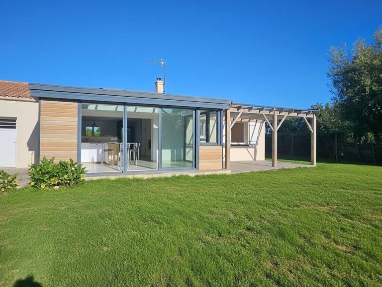 Maison 4 chambres, 58 m² de pièce à vivre — photo 1