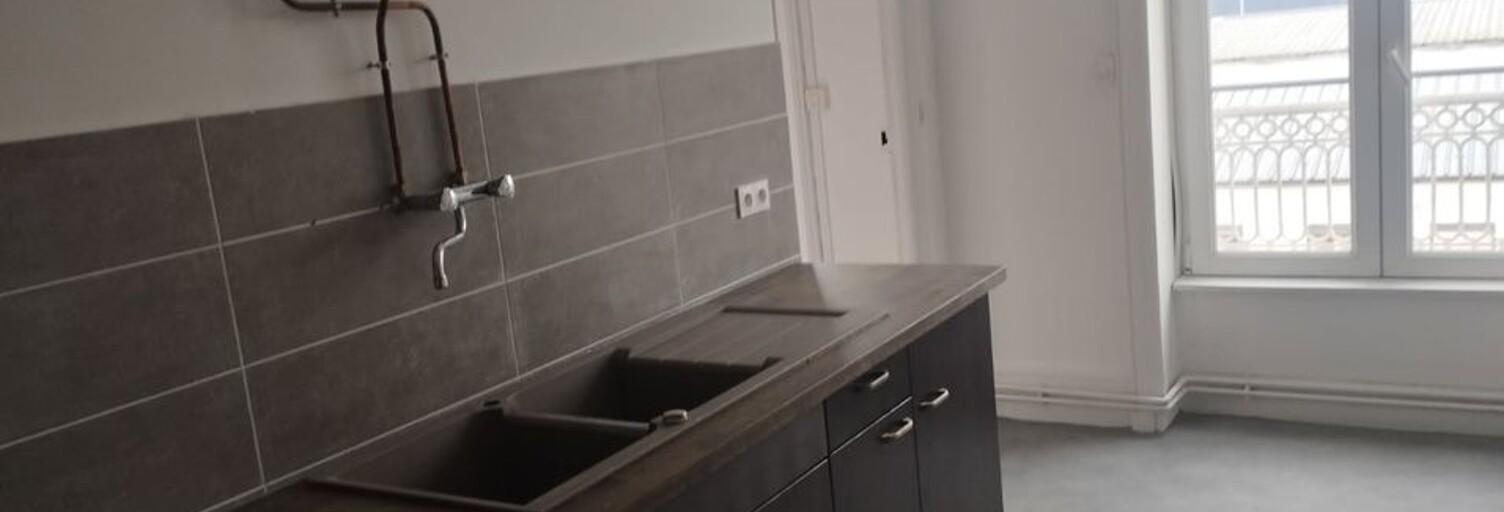 Appartement 3 Pièces 120 m² à louer à Sedan (08200)