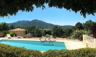 Maison 6 Pièces 162 m² à vendre à Les Adrets-de-l'Estérel (83600)