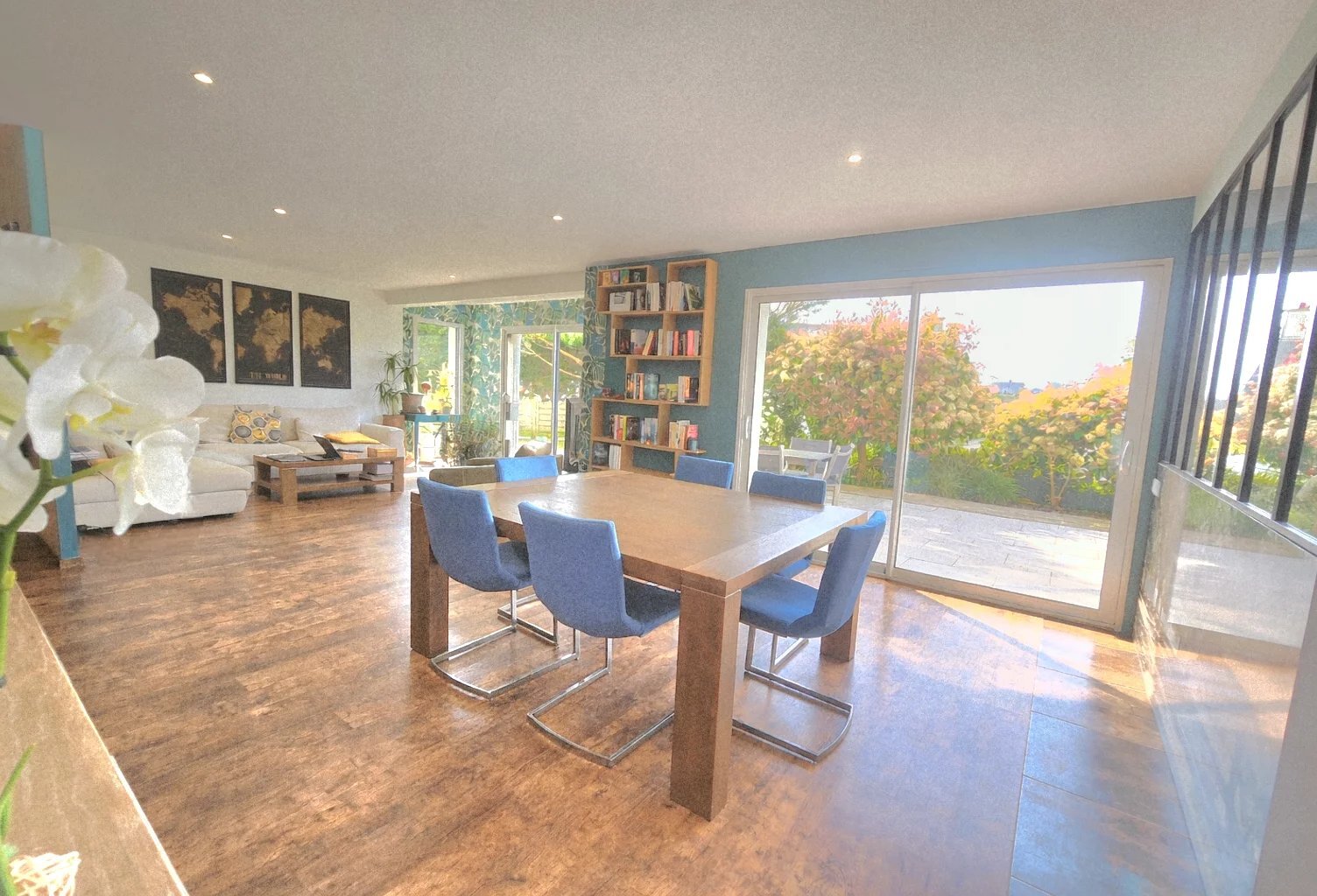 SUPERBE MAISON CONTEMPORAINE — photo 1