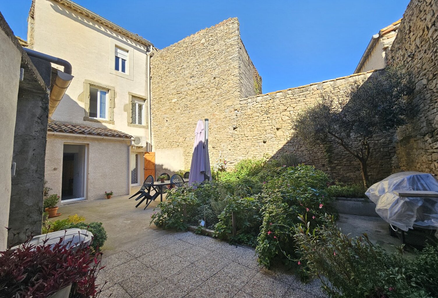 Maison de village — photo 1