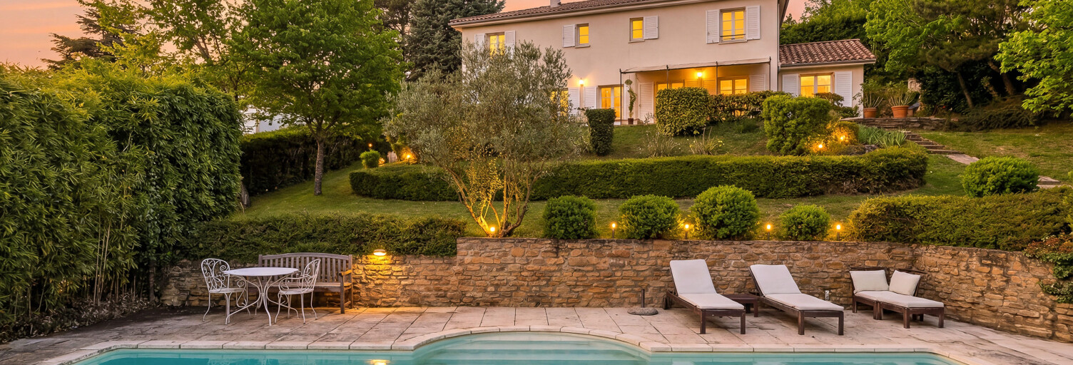 Maison 7 Pièces 208 m² à vendre à Saint-Didier-au-Mont-d'Or (69370)