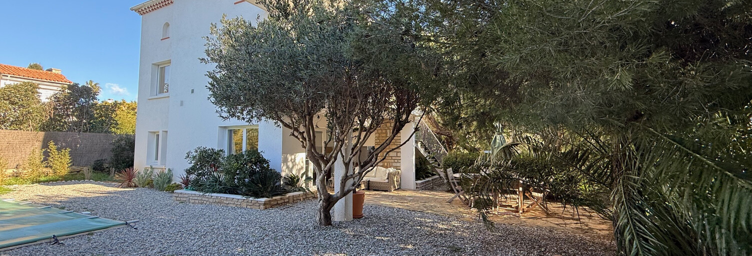 Maison 8 Pièces 175 m² à vendre à Sanary-sur-Mer (83110)