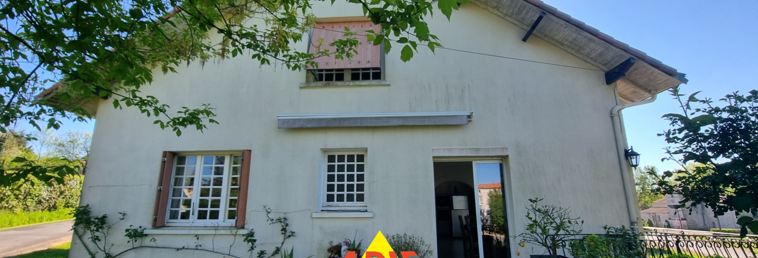 Maison 8 Pièces 175 m² à vendre à Saint-Laurs (79160)