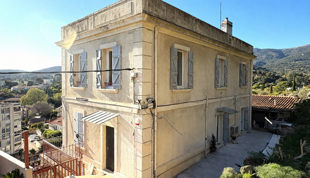 Villa / Maison 6 pièces  à vendre Toulon 83200