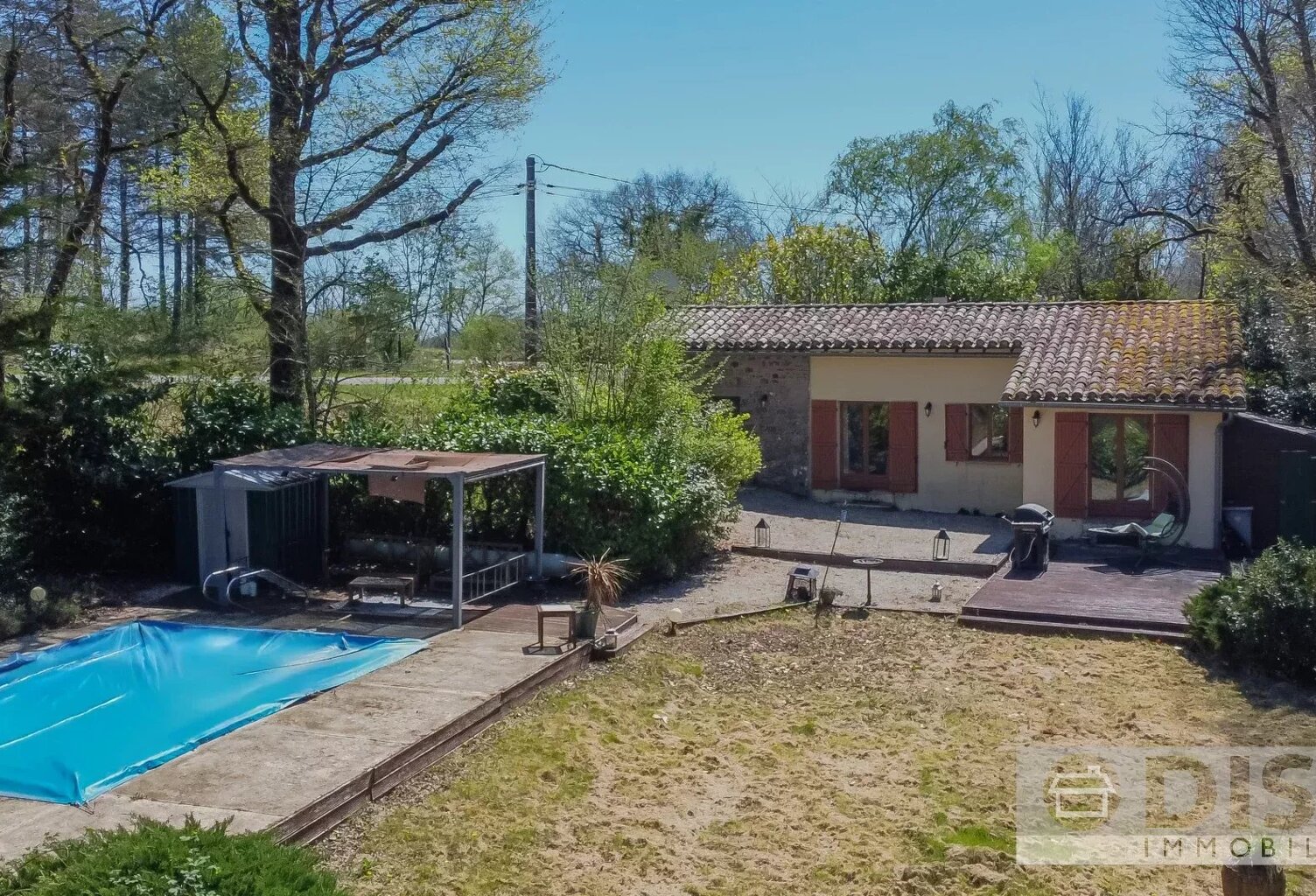 Charmante maison avec jardin et piscine — photo 1