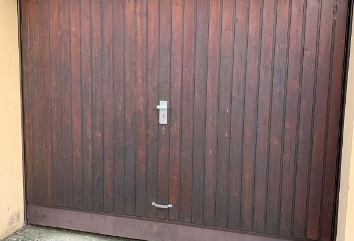 Garage - 10m ² — photo 1