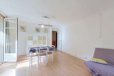 Appartement 3 pièces 890 €