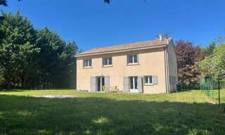 Appartement 3 Pièces 83 m² à vendre à Saint-Étienne-de-Tulmont (82410)