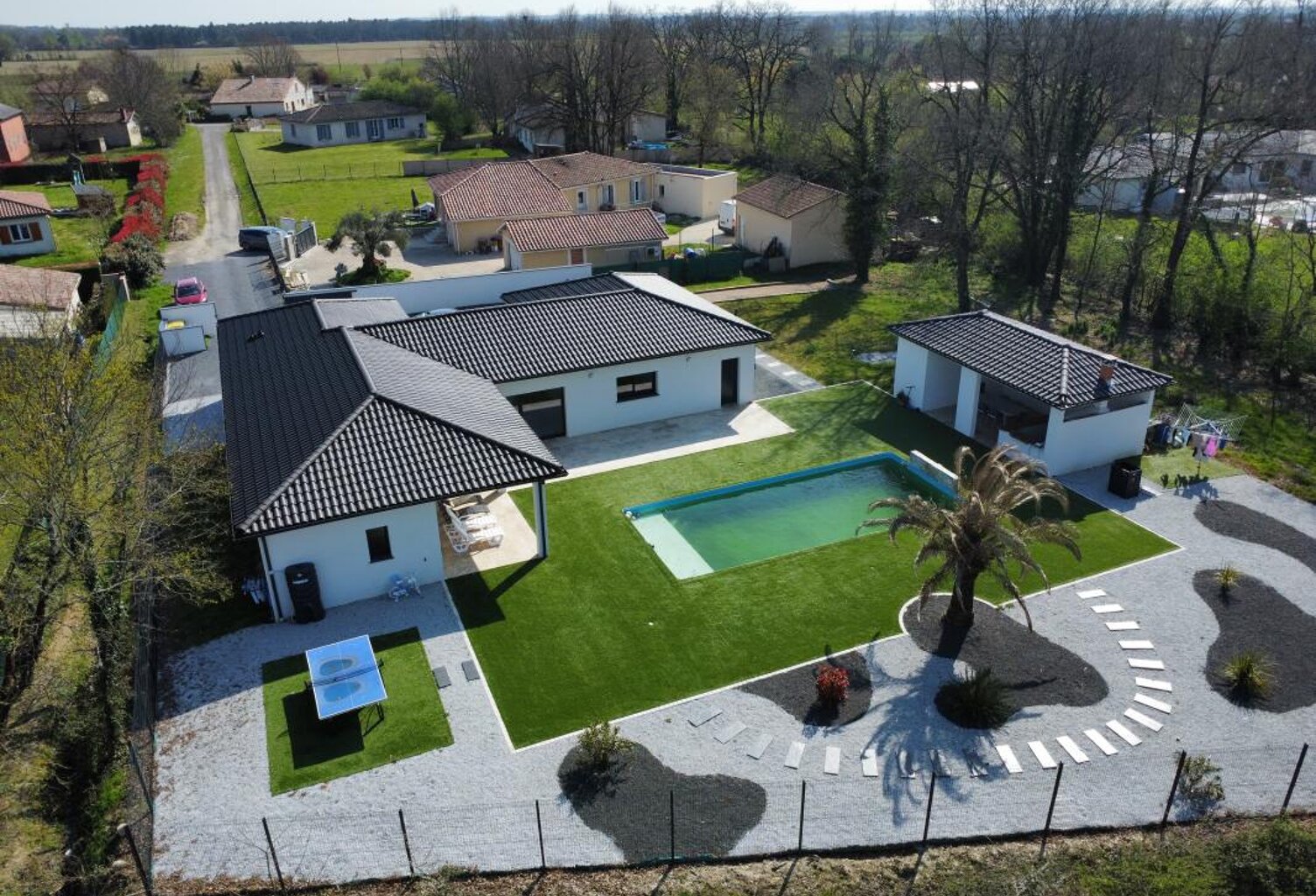 Maison contemporaine — photo 1
