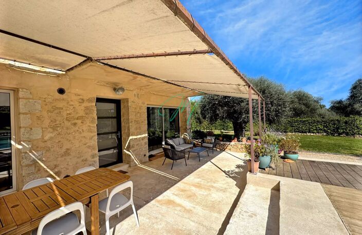 LE ROURET – Élégante villa avec dépendance — photo 2